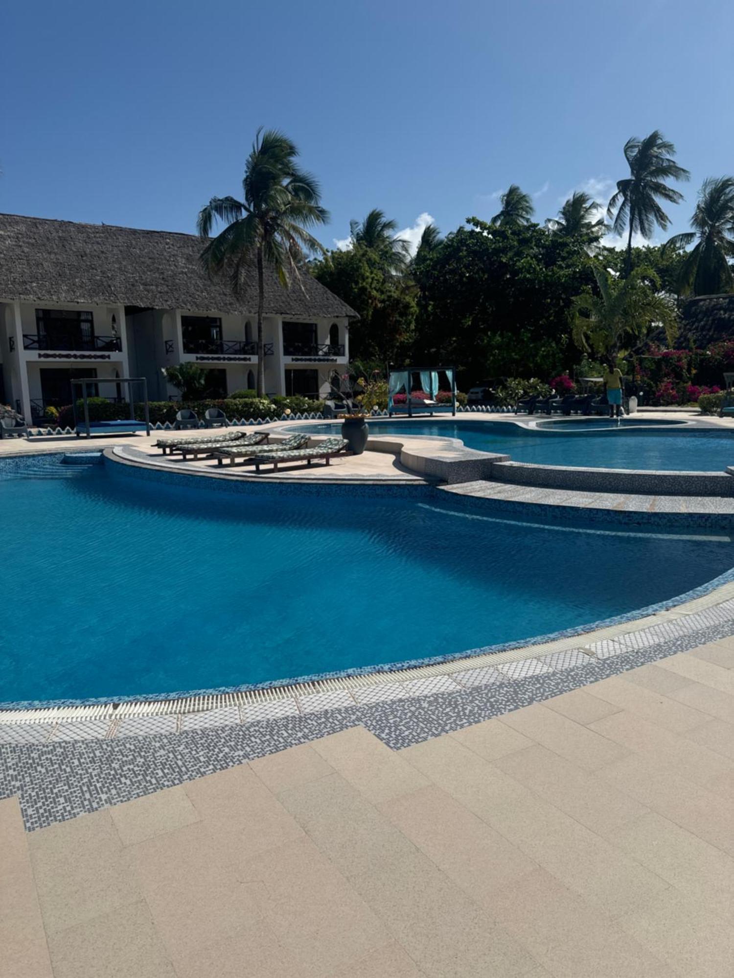 Zanzinite Beach Spa Hotel Zanzibar Exterior photo